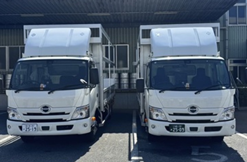 3.5t車を2台納車いたしました